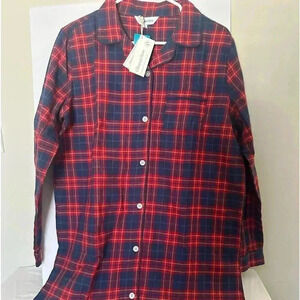The Company Store girls flannel night shirt. Color red and navy. Size 14/16 NWT